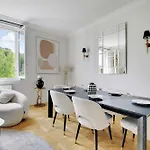 Apartment Chic 2br-6p - Trocadero-eiffel Tower Paris